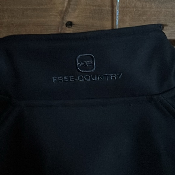 Men’s Free Country Softshell Jacket - Picture 3 of 7